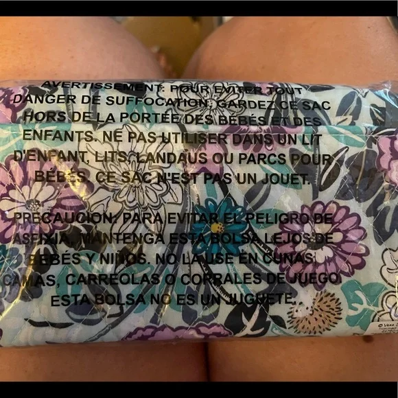 Vera Bradley wallet - Picture 2 of 11